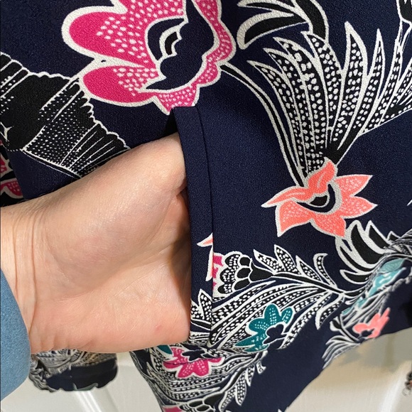 Banana Republic Floral Bird Print Drape Navy Bomber jacket Coat Women’s Small - Picture 5 of 9